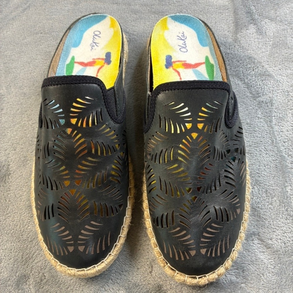 OluKai Kaula 'Olu 'Ili Black Leather Laser Cut Espadrille Mules Womens 8 20450 - Picture 6 of 16